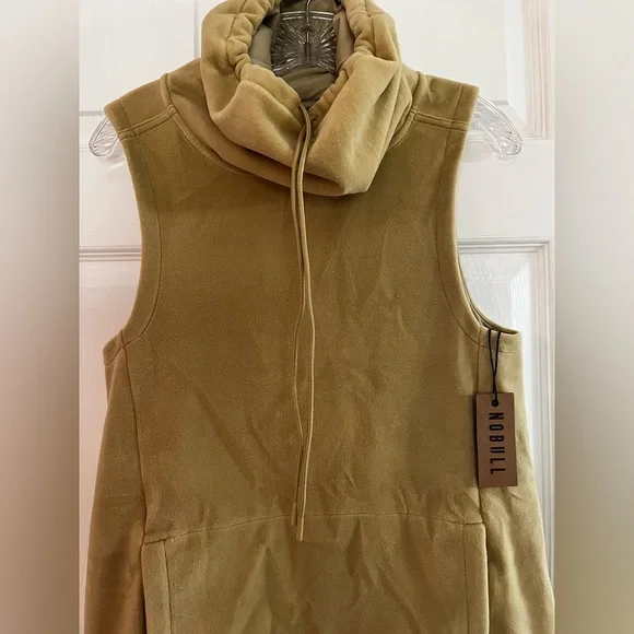 NOBULL/women’s NWT  Tan Sleeveless Hoodie Pullover Vest, size XS - Picture 4 of 7